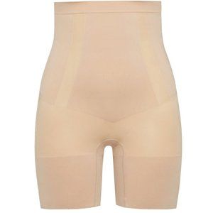 NEW Spanx OnCore High-Waisted Mid-Thigh Short